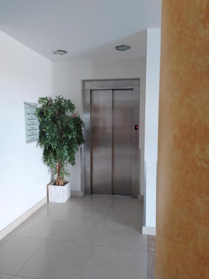 Hotel Santo Condestavel Fátima Exteriör bild
